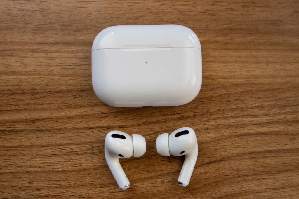 How to Get AirPods out of Hard Case