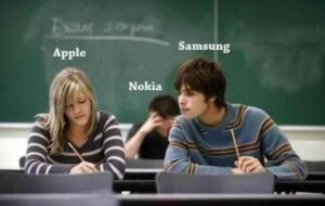 50 Android vs iPhone Memes to End the Debate
